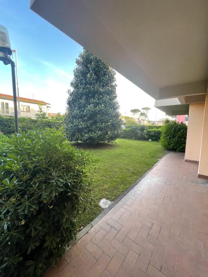 Viareggio Sabbia Bianca Apartman Kültér fotó
